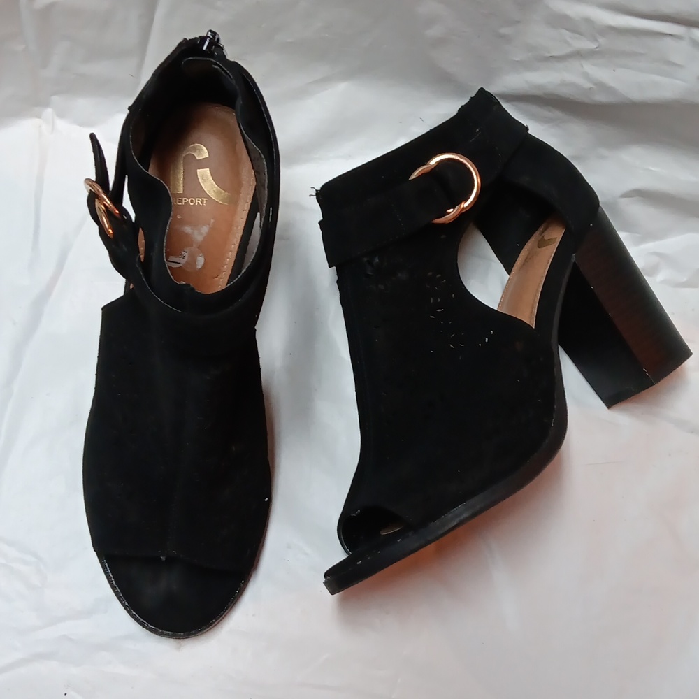 Report Elegant Black Women's Block Heeled Sandals Size 7 - Picture 2 of 12